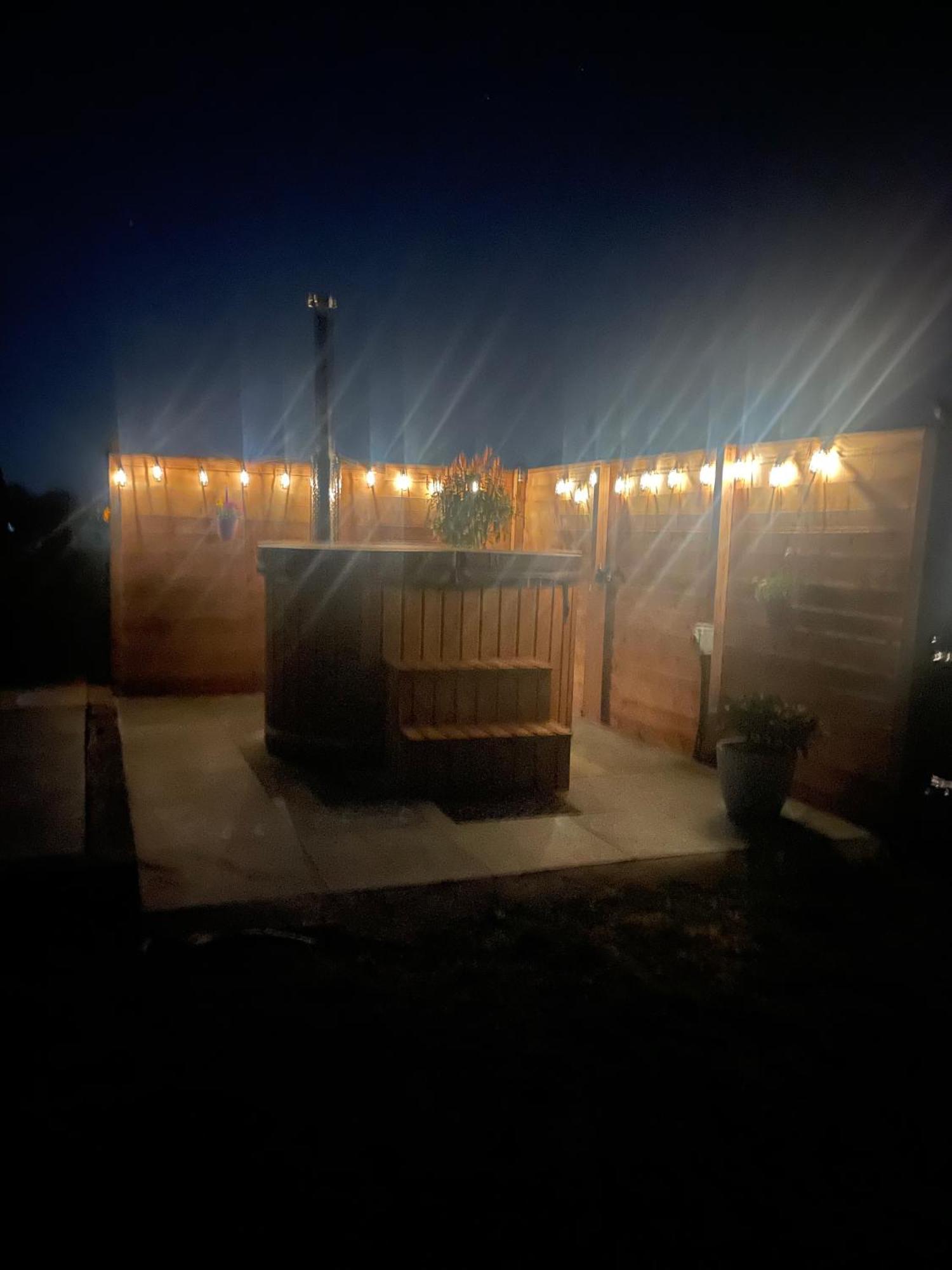 Abbey Farm Luxury Glamping Hotel Rhuddlan Kültér fotó